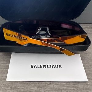 New balenciaga sunglasses
